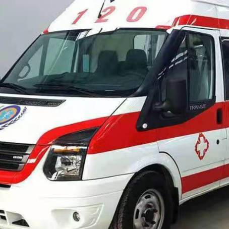 邵武非急救护送病人转院租赁救护车的优缺点对比